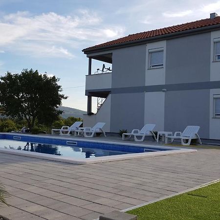 Apartments Zanic With Private Swimming Pool And Sea View Starigrad Paklenica Dış mekan fotoğraf