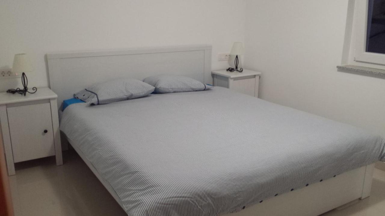 Apartments Zanic With Private Swimming Pool And Sea View Starigrad Paklenica Dış mekan fotoğraf