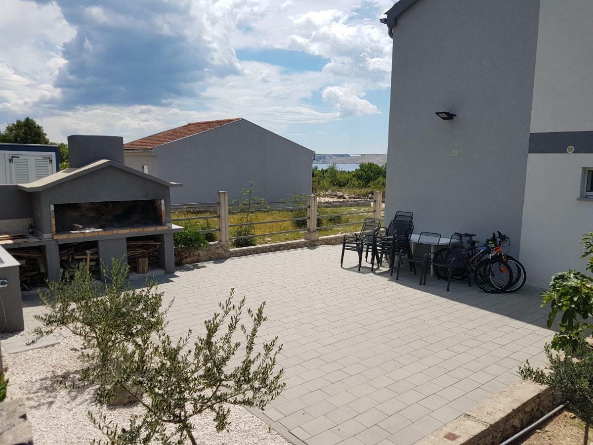 Apartments Zanic With Private Swimming Pool And Sea View Starigrad Paklenica Dış mekan fotoğraf